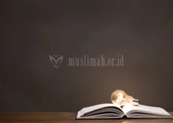 Keutamaan menuntut ilmu agama